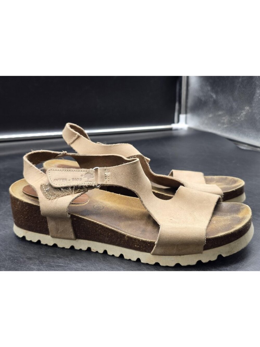Inter-Bios Sandals Womens Size 7.5 38 Beige Suede Slingback Cork Wedge Shoes